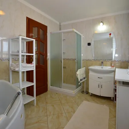 Sunflower Pool Villa